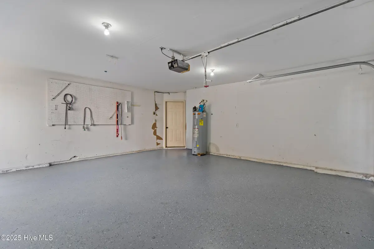 640 Windsor Drive Se, Belville, NC 28451 - Image #1