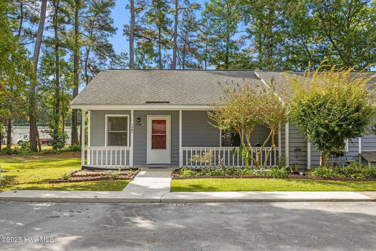 600 N 35th Street #1301, Morehead City, NC 28557 - Image #1
