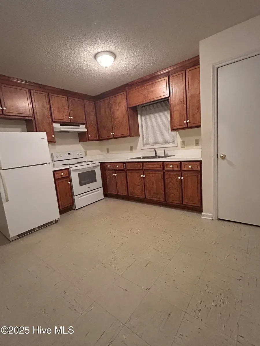 2110 Shamrock Drive E, Wilson, NC 27893 - Image #3