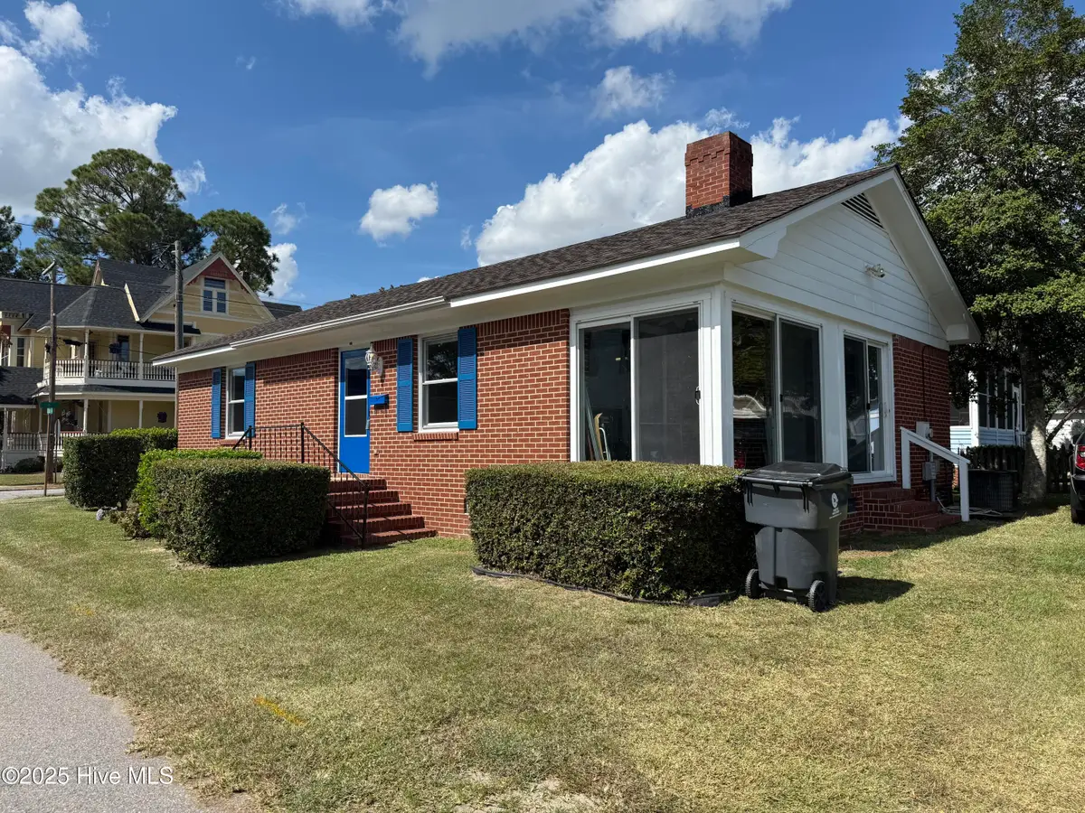 203 E Grubb Street, Hertford, NC 27944 - Image #1