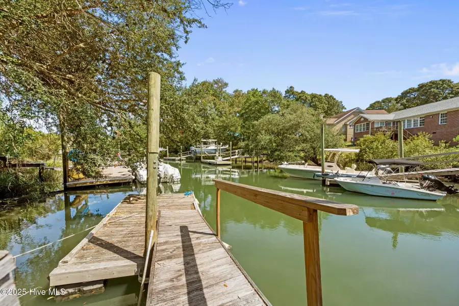 802 Sound View Drive, Hampstead, NC 28443 - Image #2