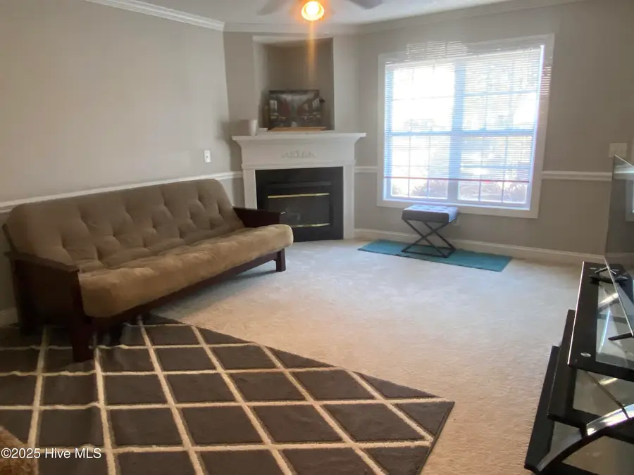 4222 Dudleys Grant Drive #B, Winterville, NC 28590 - Image #3