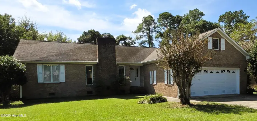 812 Pelican Drive, New Bern, NC 28560 - Image #2