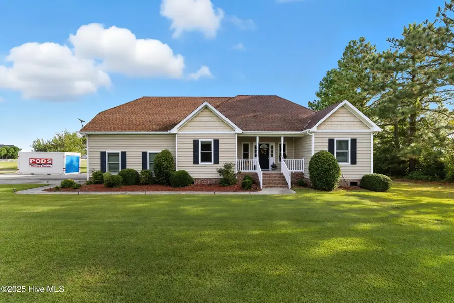 102 Bayshore Court, Maple, NC 27956 - Image #3