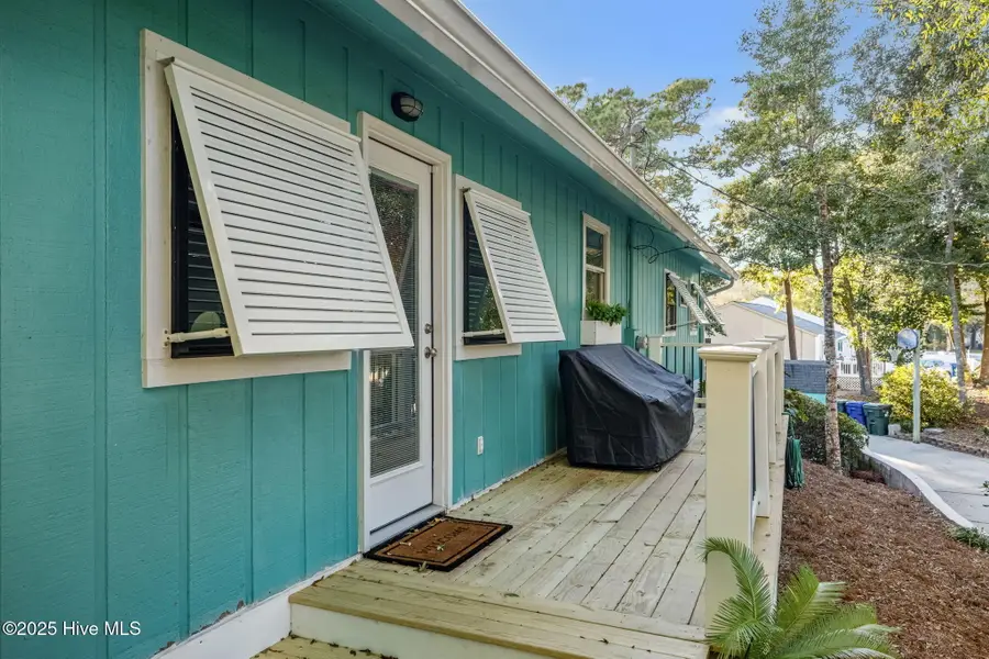 201 Hoop Pole Creek Drive, Atlantic Beach, NC 28512 - Image #3