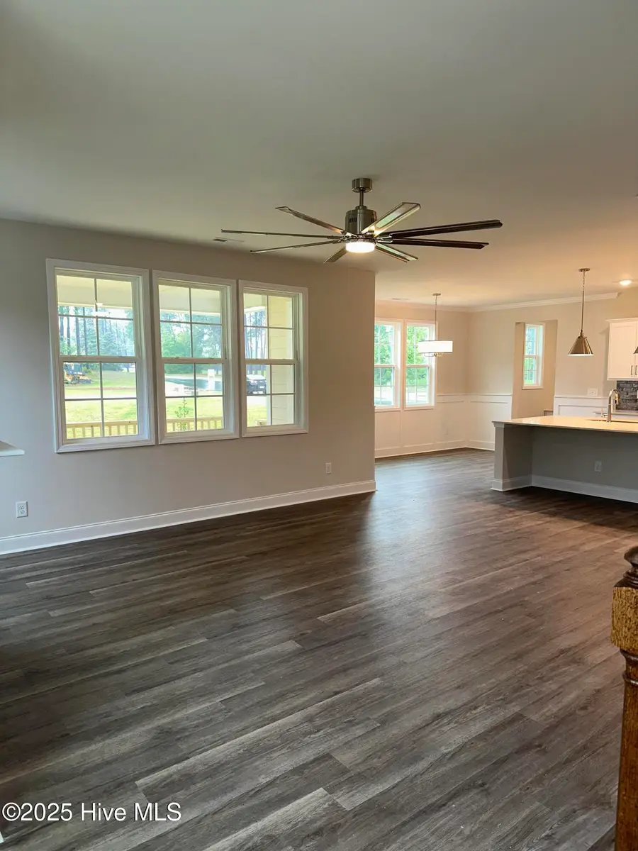 561 Midsummer Street #214, Aberdeen, NC 28315 - Image #2