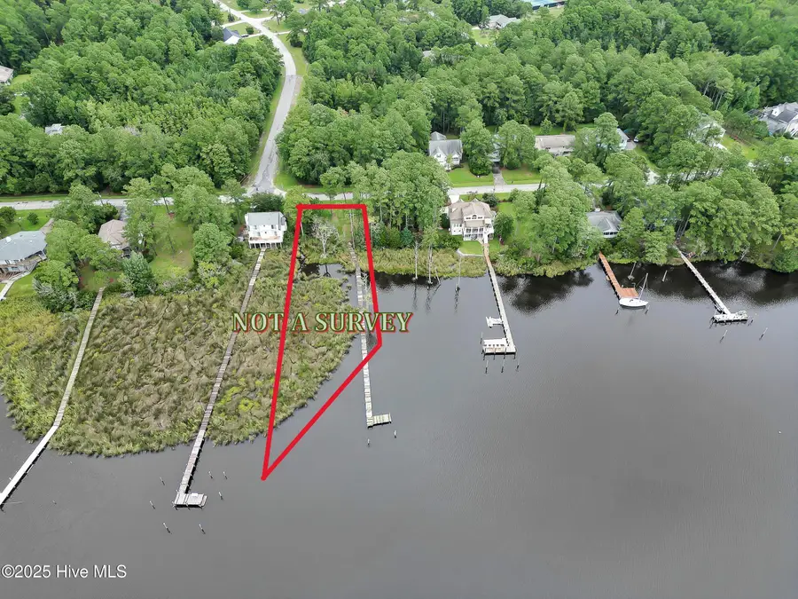 5302 Trade Winds Road, New Bern, NC 28560 - Image #2