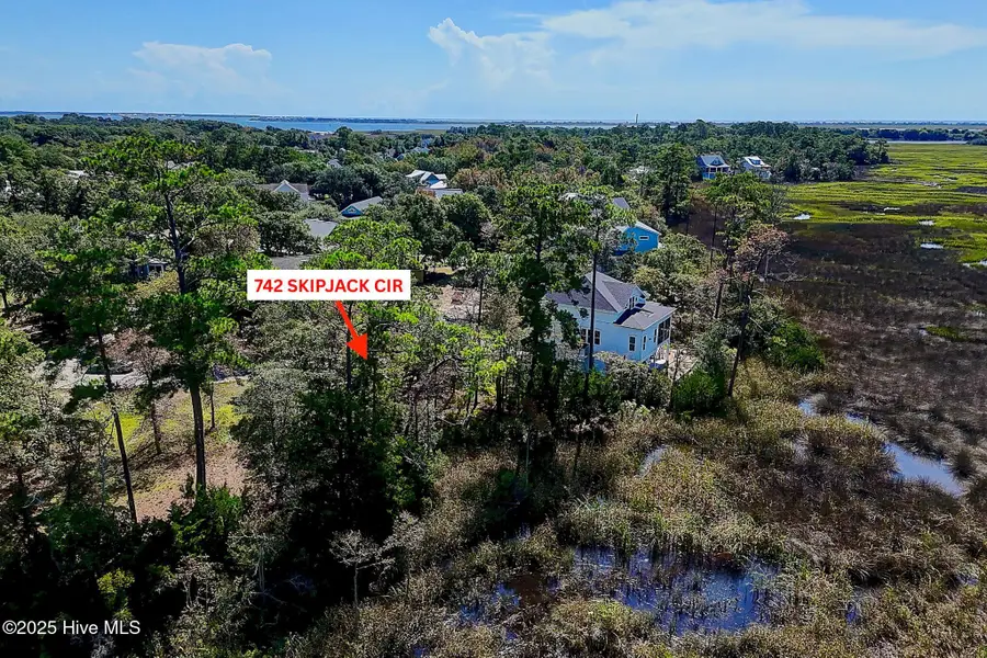 742 Skipjack Circle, Southport, NC 28461 - Image #2