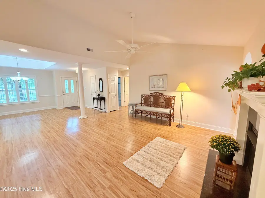 1005 Coral Reef Drive, New Bern, NC 28560 - Image #2