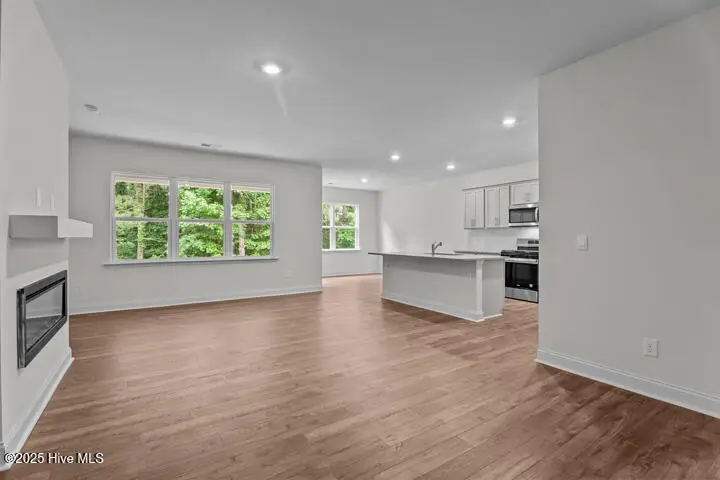 1833 Branson Court, Farmville, NC 27828 - Image #3