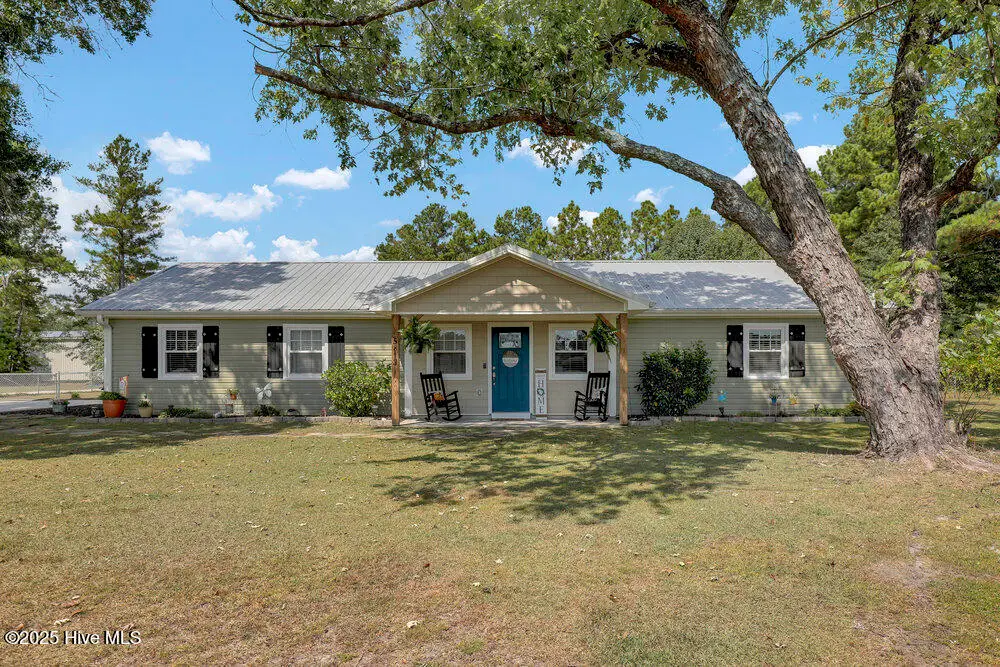 5813 Sidbury Road, Castle Hayne, NC 28429 - Image #1