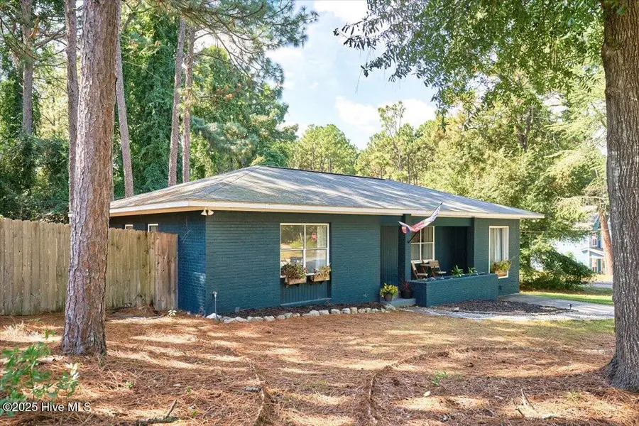 580 W Maine Avenue, Southern Pines, NC 28387 - Image #3