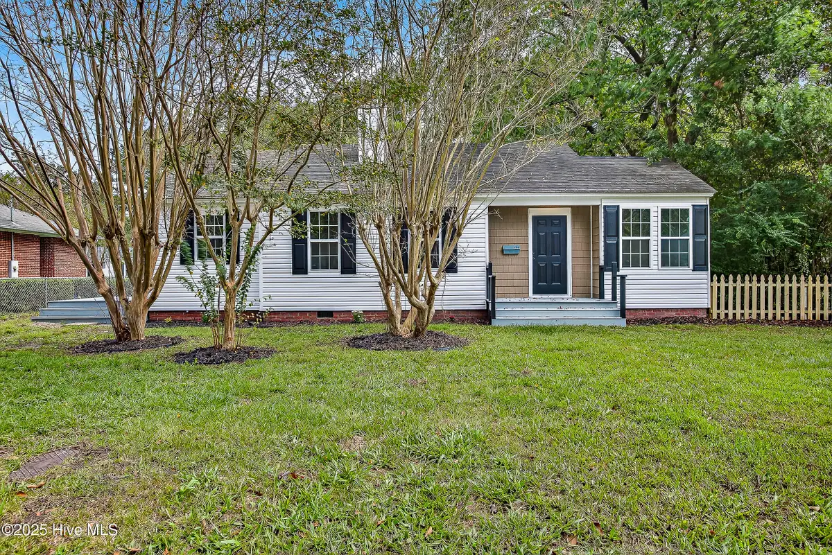 122 E Bayshore Boulevard, Jacksonville, NC 28540 - Image #1