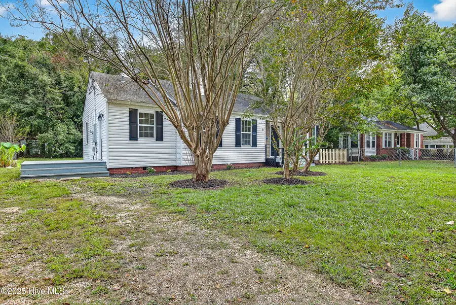 122 E Bayshore Boulevard, Jacksonville, NC 28540 - Image #3