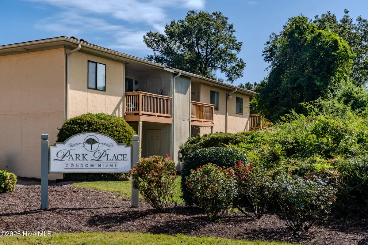 3735 Saint Johns Court #Unit B, Wilmington, NC 28403 - Image #1