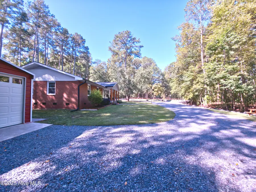 508 S Glenwood Trail, Southern Pines, NC 28387 - Image #3