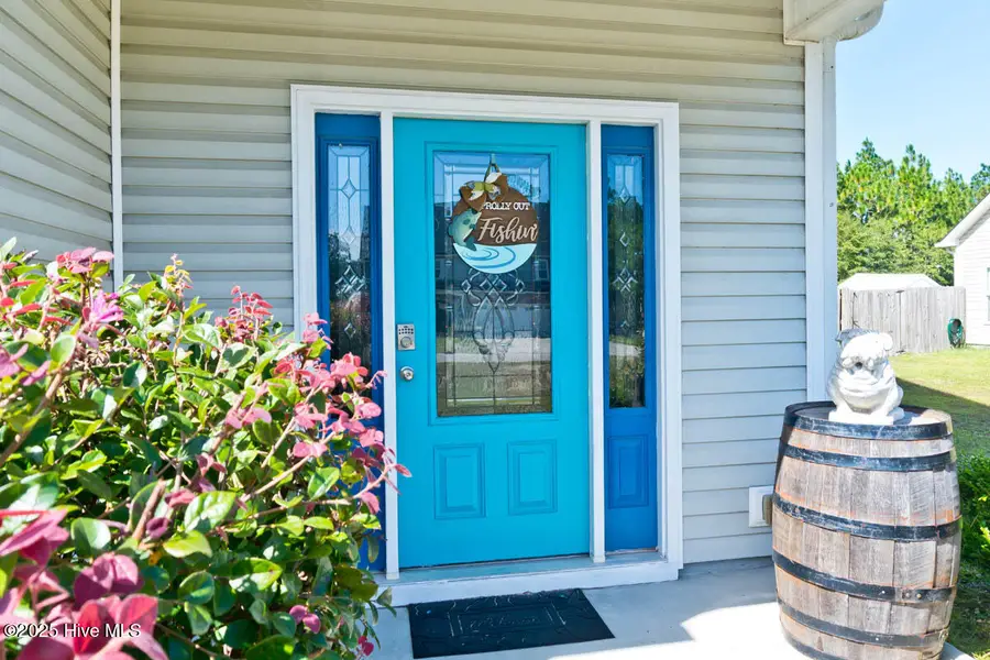 251 E Ivybridge Drive, Hubert, NC 28539 - Image #2