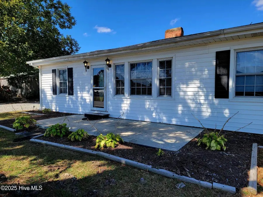 1220 Pamlico Street, Washington, NC 27889 - #3