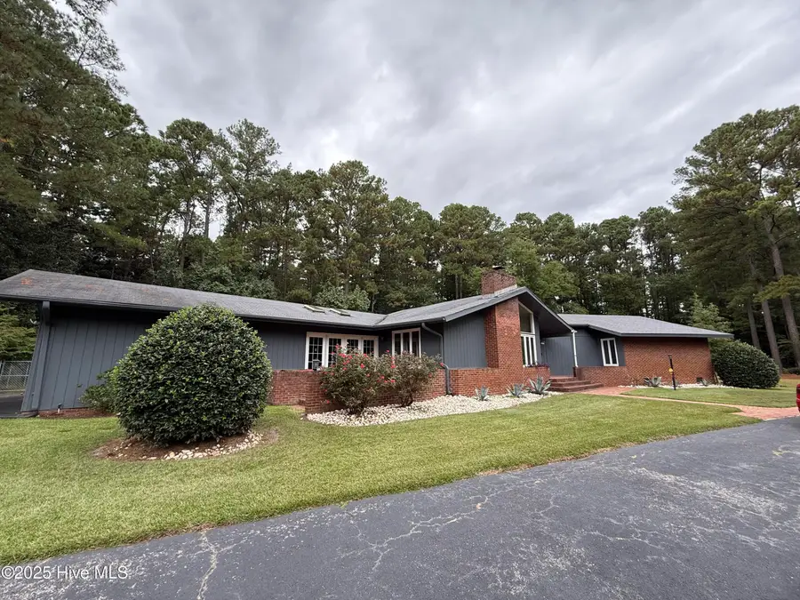 407 Bundy Lane, Laurinburg, NC 28352 - Image #2