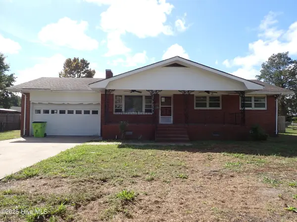 106 Forest Hill Drive, Havelock, NC 28532