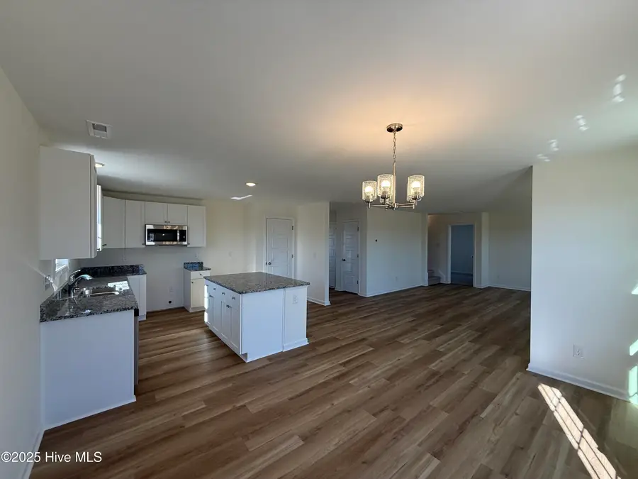 32 Littlefield Lane, La Grange, NC 28551 - Image #3