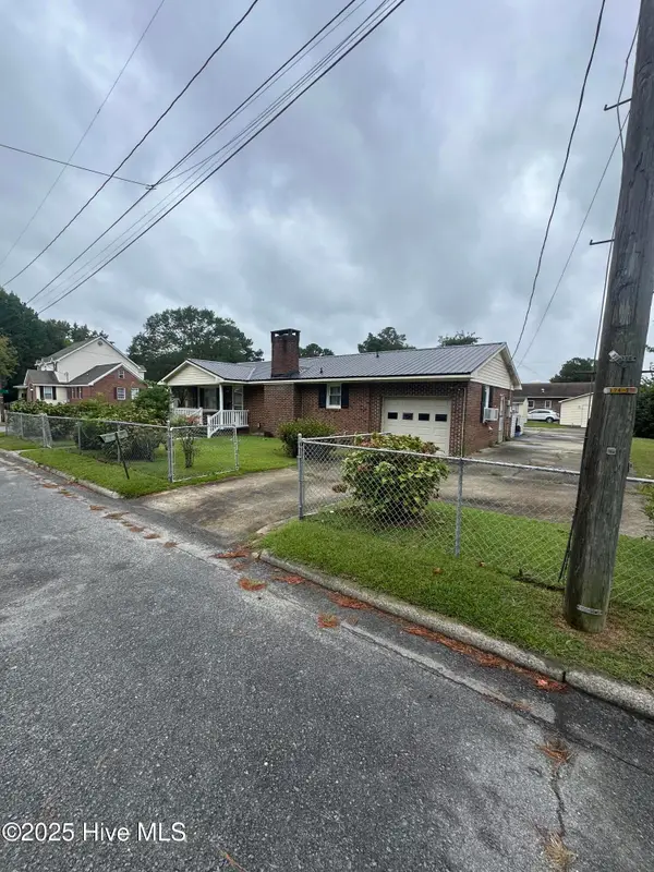 212 Morris Street, Williamston, NC 27892