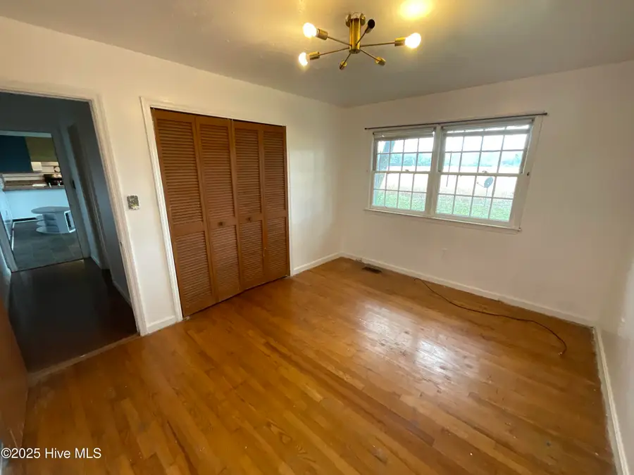 336 Wellstown Road, Rose Hill, NC 28458 - Image #3