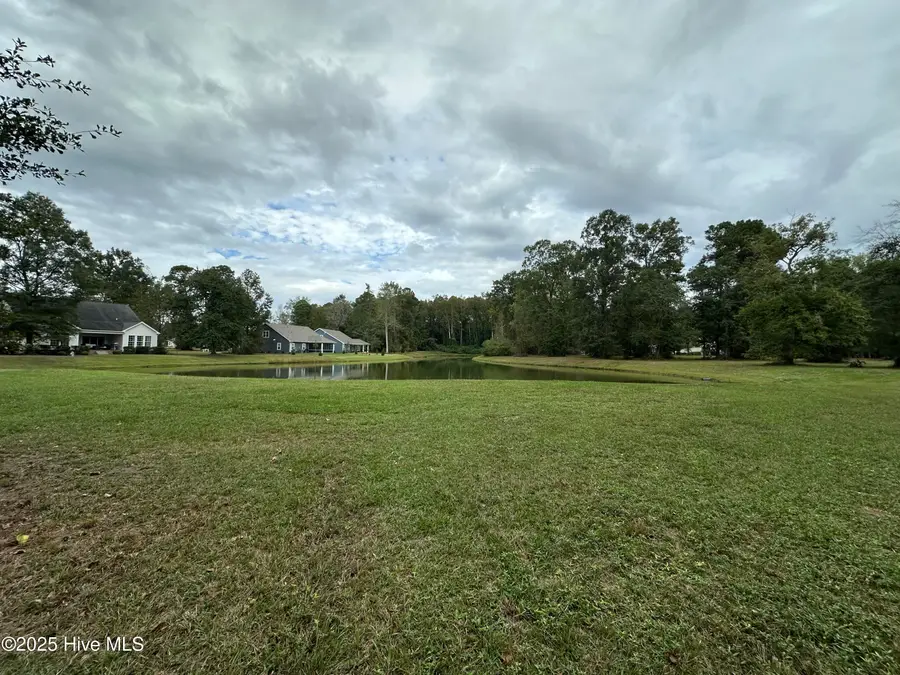 173 Cherry Laurel Drive, Wallace, NC 28466 - Image #2