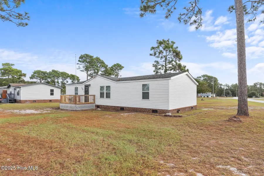 100 N King Street, Hubert, NC 28539 - Image #3