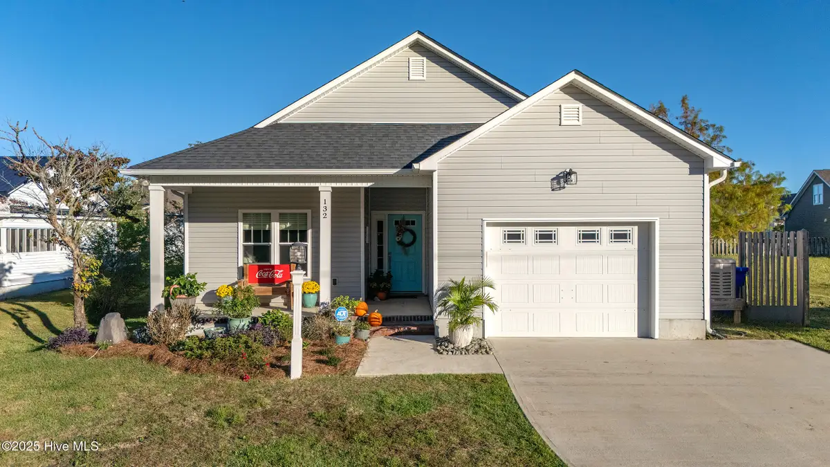 132 Chadwick Road, Beaufort, NC 28516 - Image #1