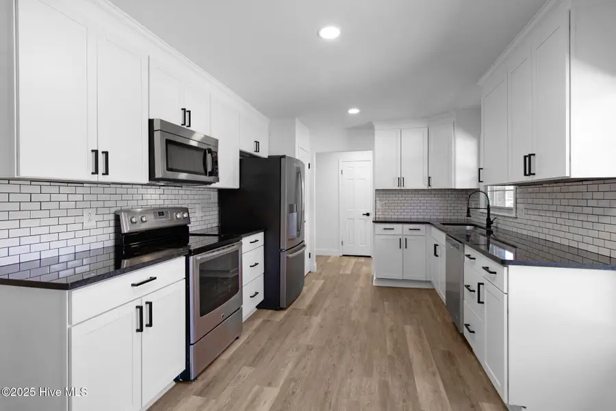 113 Craven Drive, Havelock, NC 28532 - Image #2