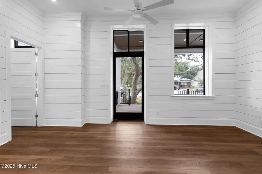 805 Mulberry Street #Unit 105, Beaufort, NC 28516 - Image #3