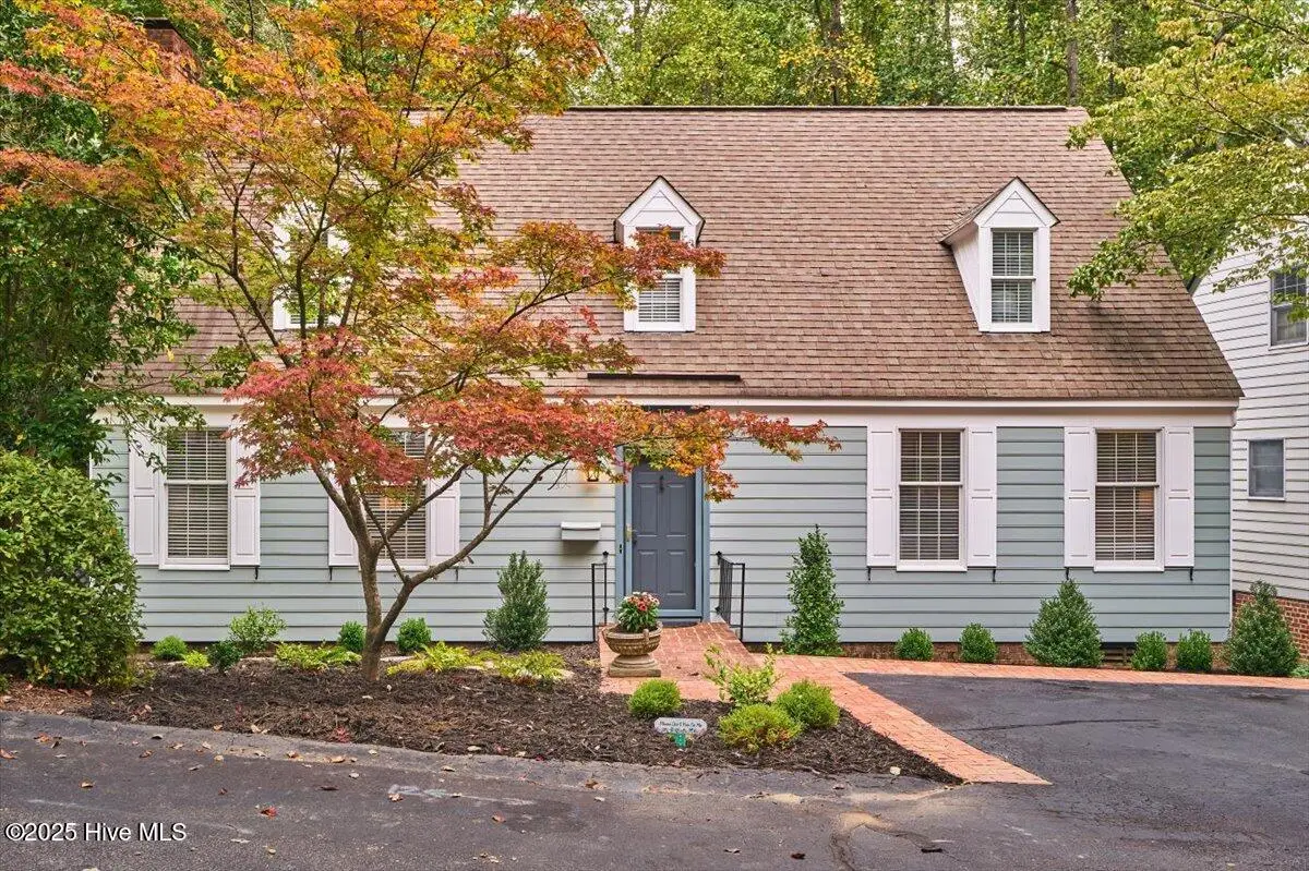 15 Village In The Woods Circle, Southern Pines, NC 28387 - Image #1