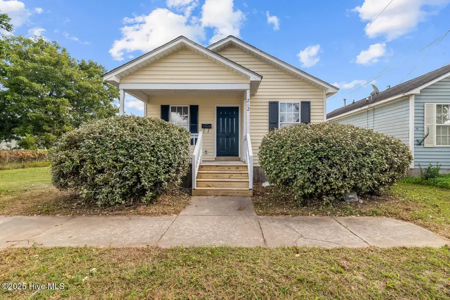 212 Lawson Street, New Bern, NC 28562 - Image #2