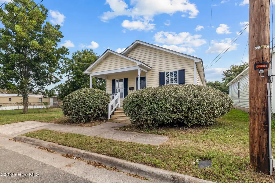 212 Lawson Street, New Bern, NC 28562 - Image #3