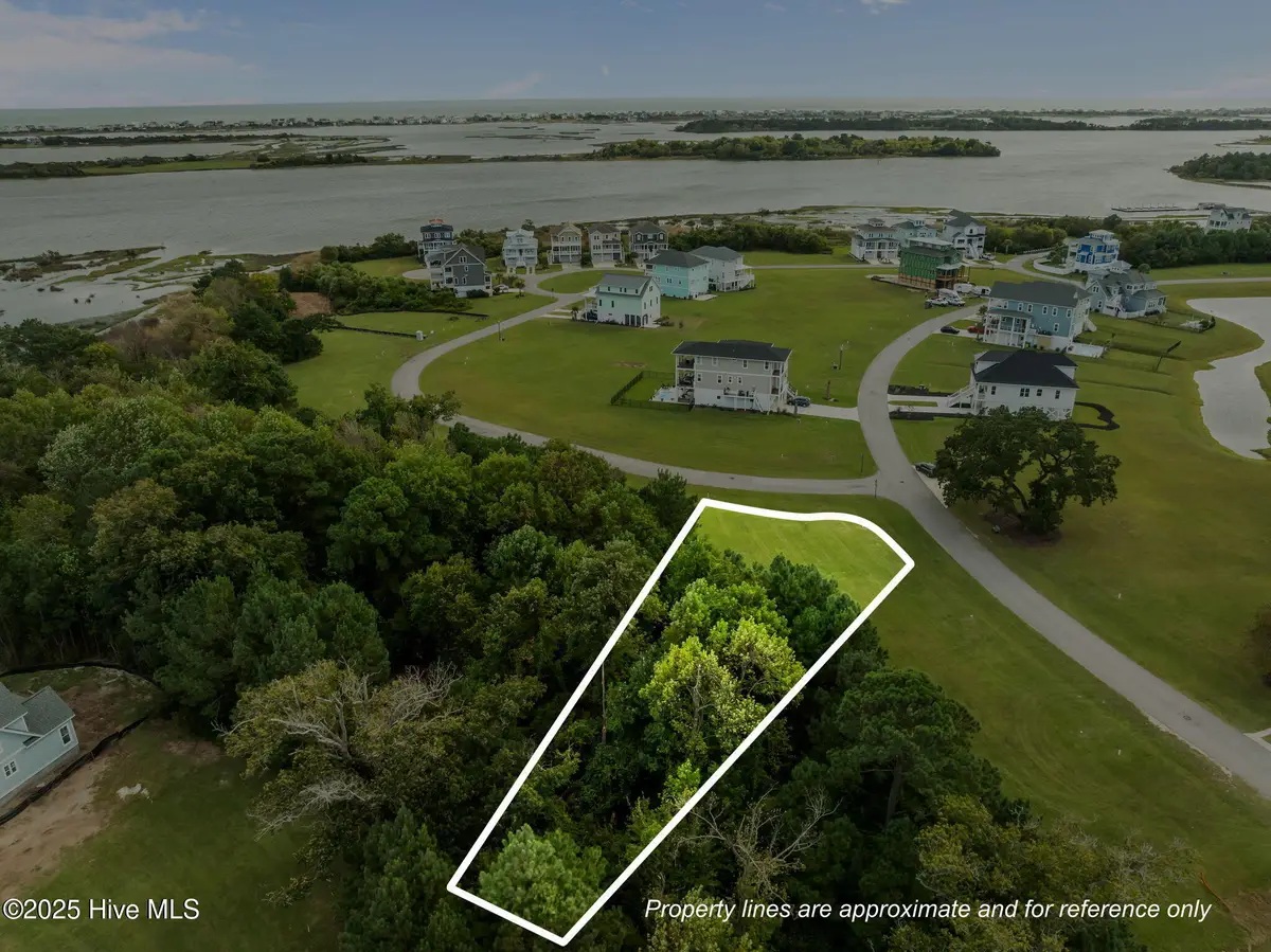 201 Marshside Landing, Holly Ridge, NC 28445 - Image #1