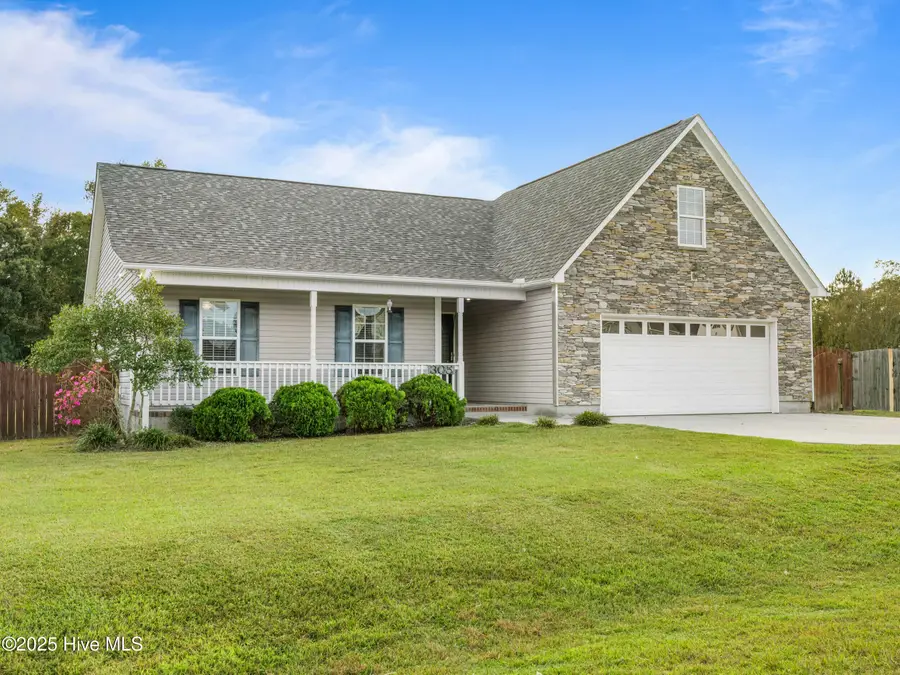 305 Forbes Lane, Jacksonville, NC 28540 - Image #3