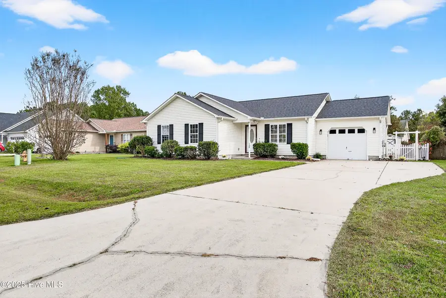 133 Oakley Drive, New Bern, NC 28560 - Image #3