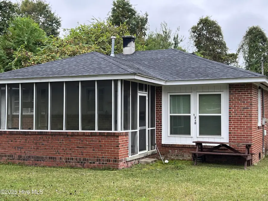 1210 Ferndale Lane, Kinston, NC 28501 - Image #3