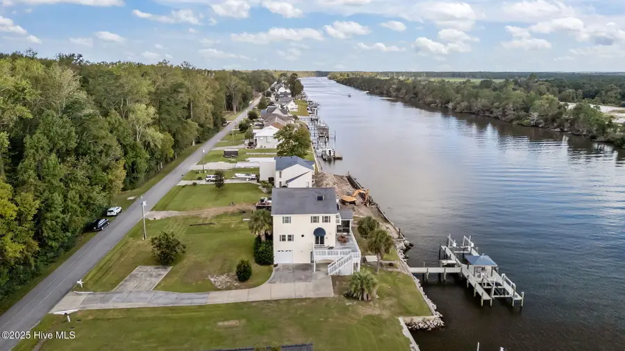 850 Sea Gate Drive, Newport, NC 28570 - Image #2