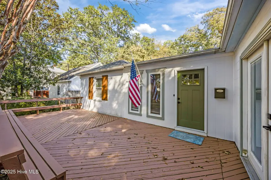 1722 Spencer Avenue, New Bern, NC 28560 - Image #3