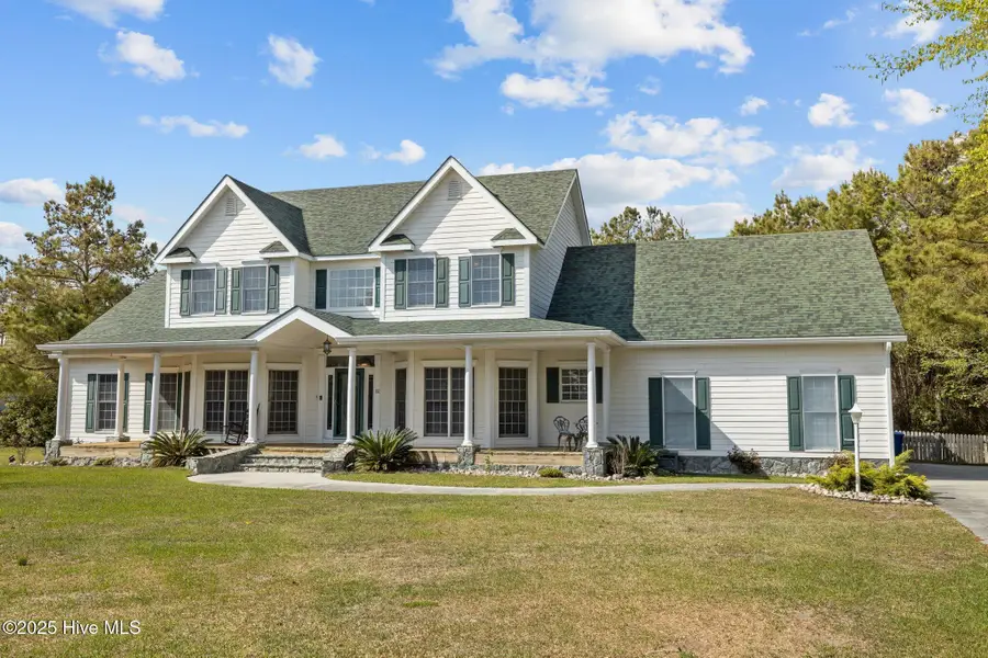 102 Iris Court, Morehead City, NC 28557 - Image #2