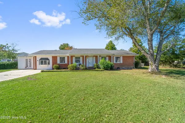 1419 Davis Street, Jacksonville, NC 28540