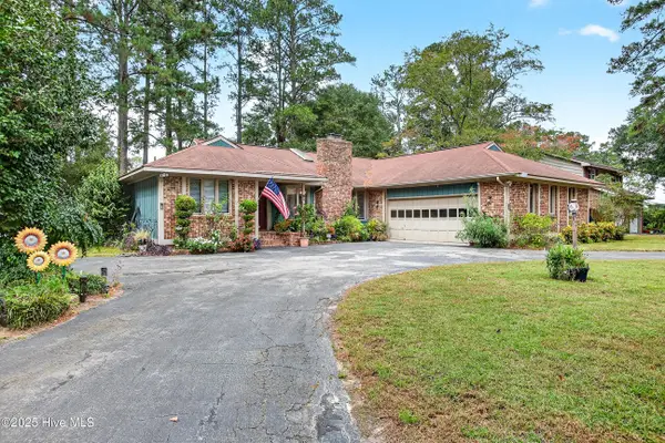 105 Plantation Drive, New Bern, NC 28562