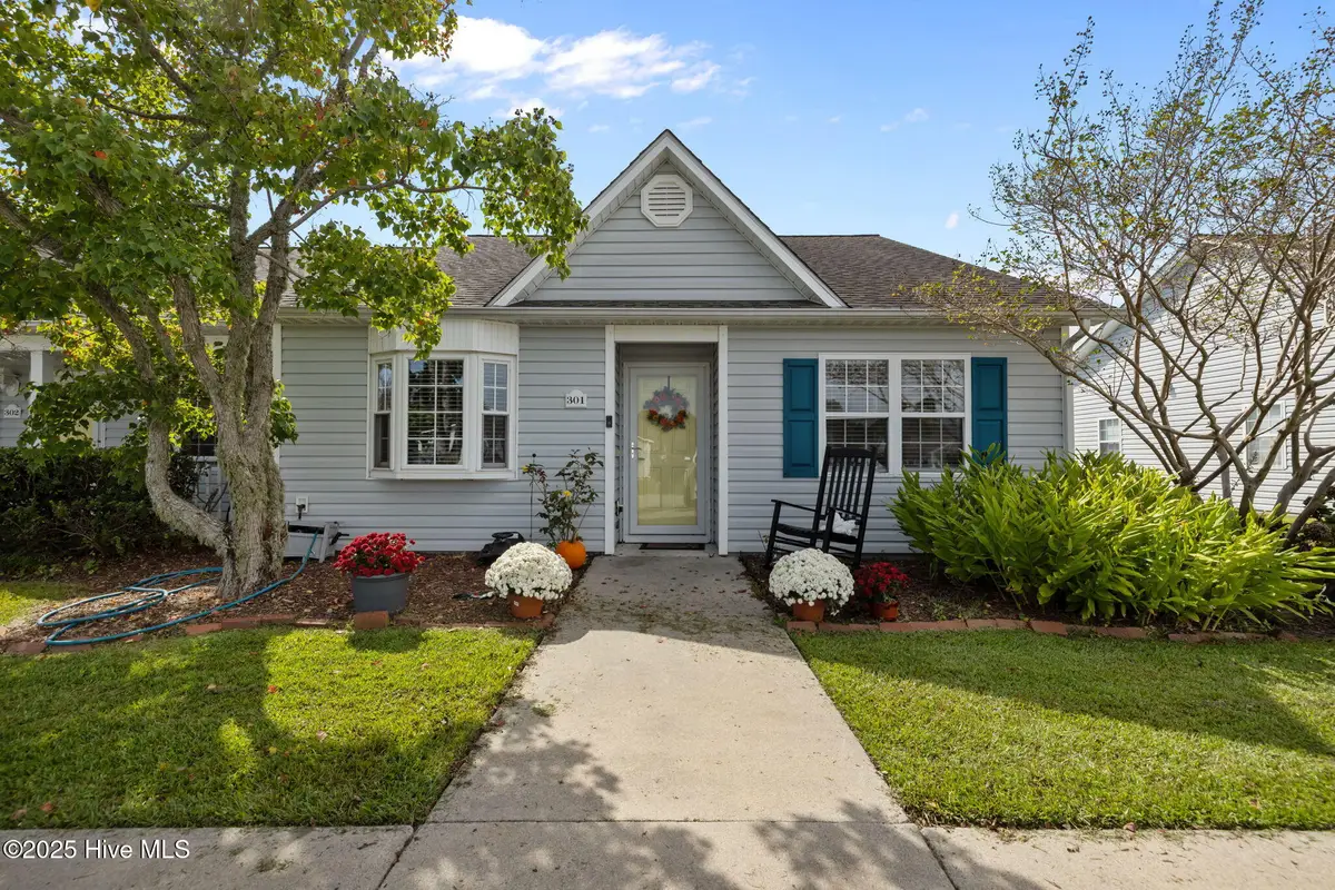 301 Courtyard E #301, Beaufort, NC 28516 - Image #1