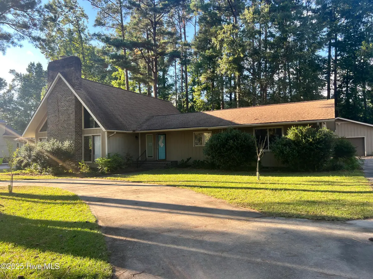 529 Ole Farm Trail, Whiteville, NC 28472 - Image #1