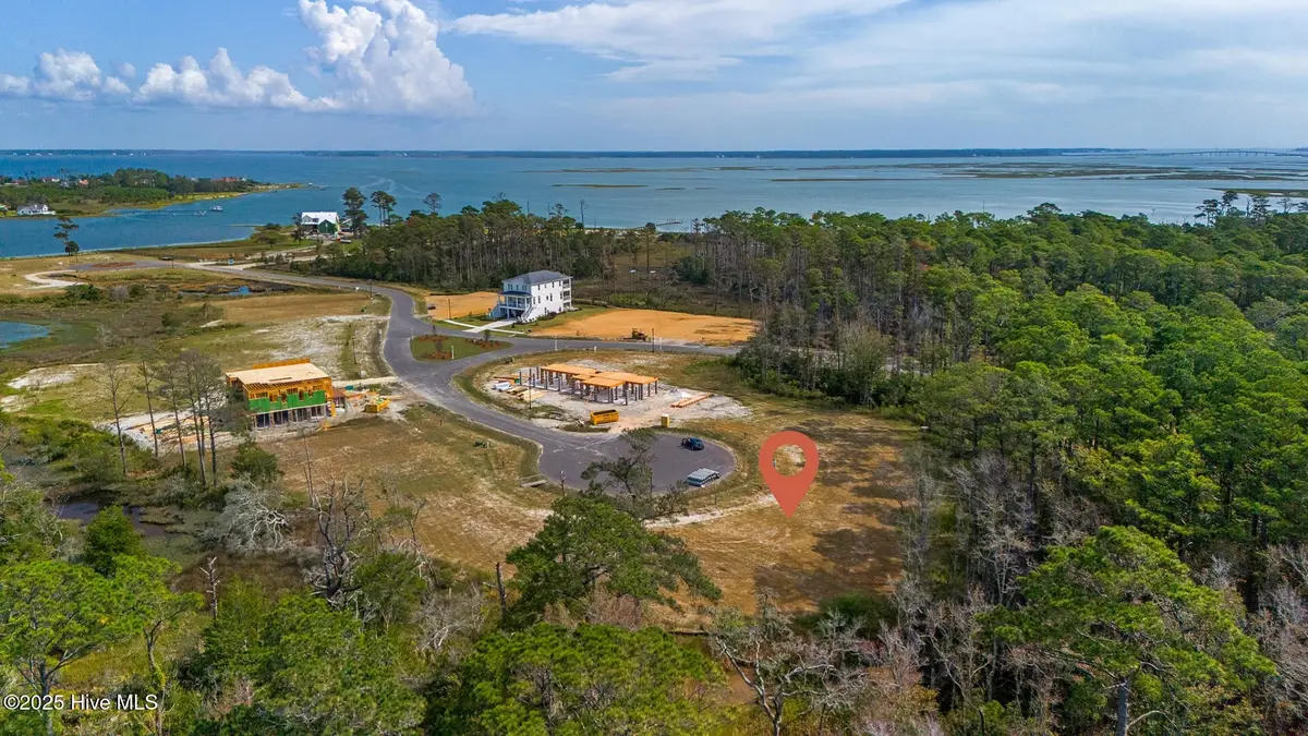 509 Swan Court, Beaufort, NC 28516 - Image #1