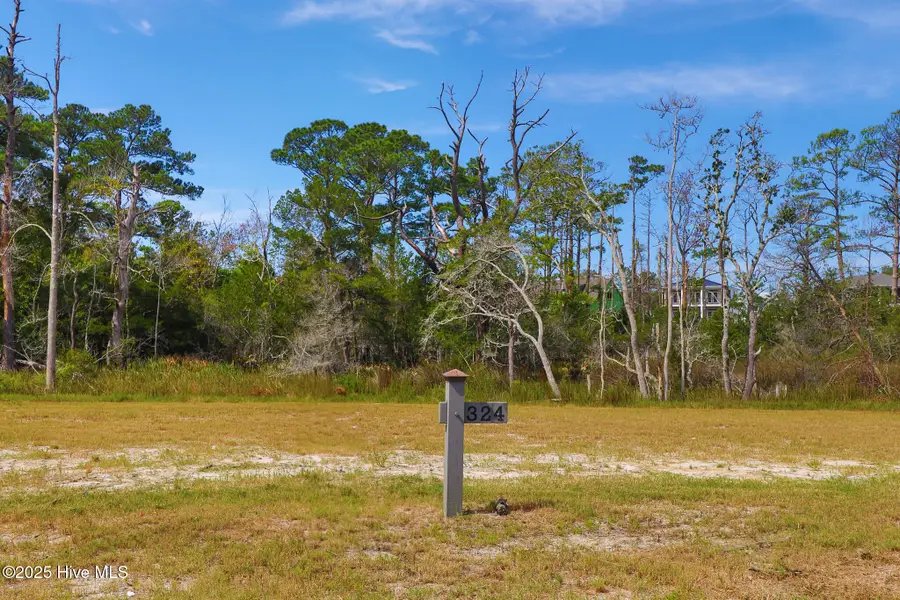 508 Swan Court, Beaufort, NC 28516 - Image #3