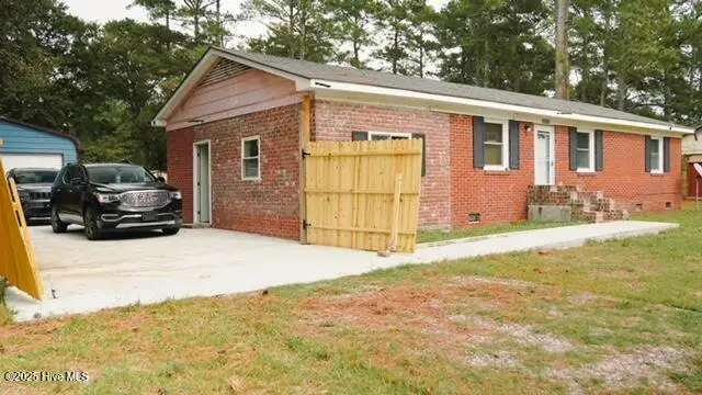 19261 Salley Mcnair Road, Laurinburg, NC 28352 - Image #3