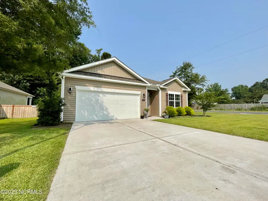 200 Gabrielle Street, New Bern, NC 28560 - Image #2